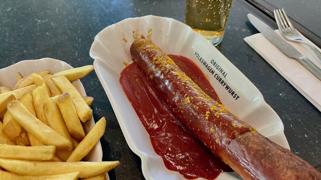 lecker VW Currywurst.jpeg